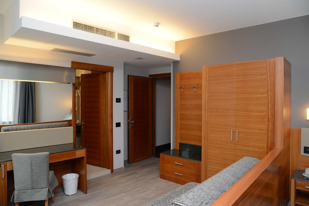 Albergo Roma, BW Signature Collection Castelfranco Veneto Dış mekan fotoğraf